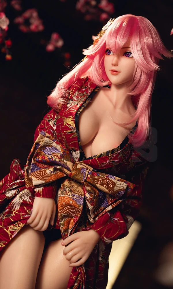 Nahaufnahme der Figur von Yae Miko, sitzend in einem roten Kimono mit goldenem Obi.